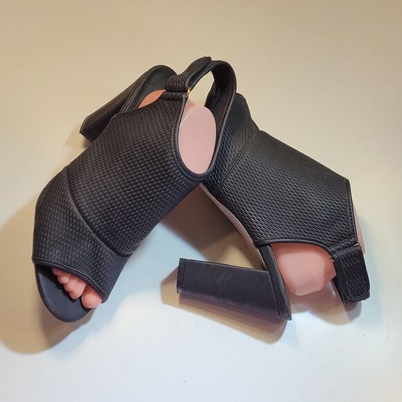 CATO BLOCK HEEL ANKLE VELCRO STRAP CLOSURE WOMEN"S OPEN TOE SANDAL - Picture 7 of 15